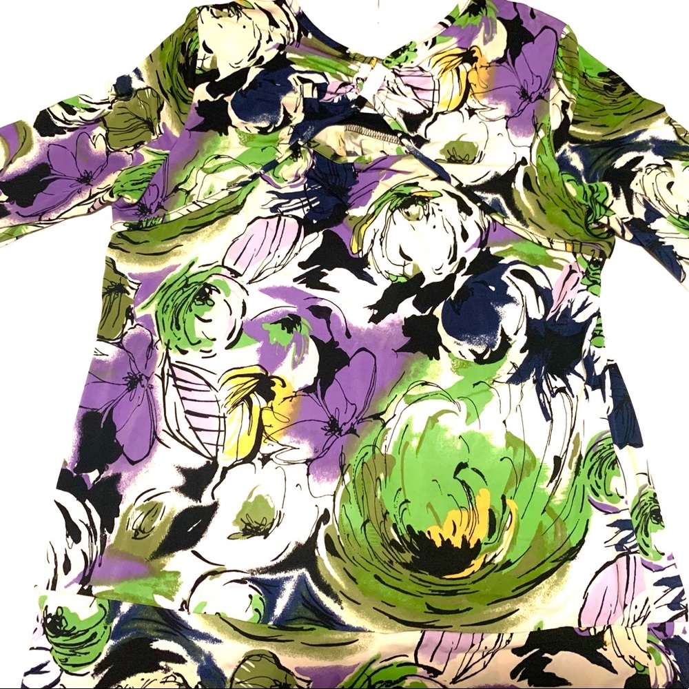 Christopher & Banks Women’s top